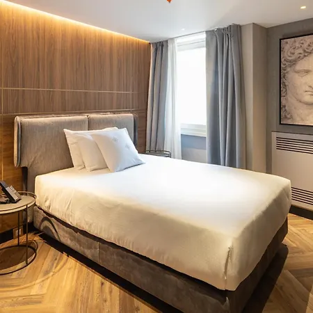 Palazzo 4 Fontane 12 4* Рим