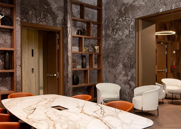 Отель Palazzo 4 Fontane 12 Рим