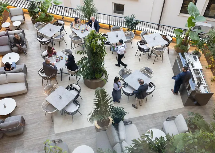 Palazzo 4 Fontane 12 Отель 4*