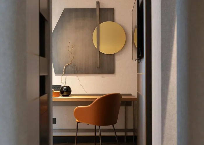 Отель Palazzo 4 Fontane 12 4*