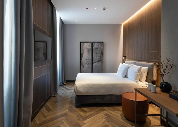 Отель Palazzo 4 Fontane 12