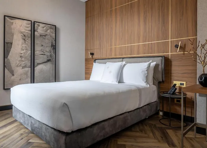 Palazzo 4 Fontane 12 Отель 4*