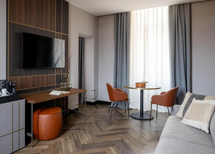 Palazzo 4 Fontane 12 Рим